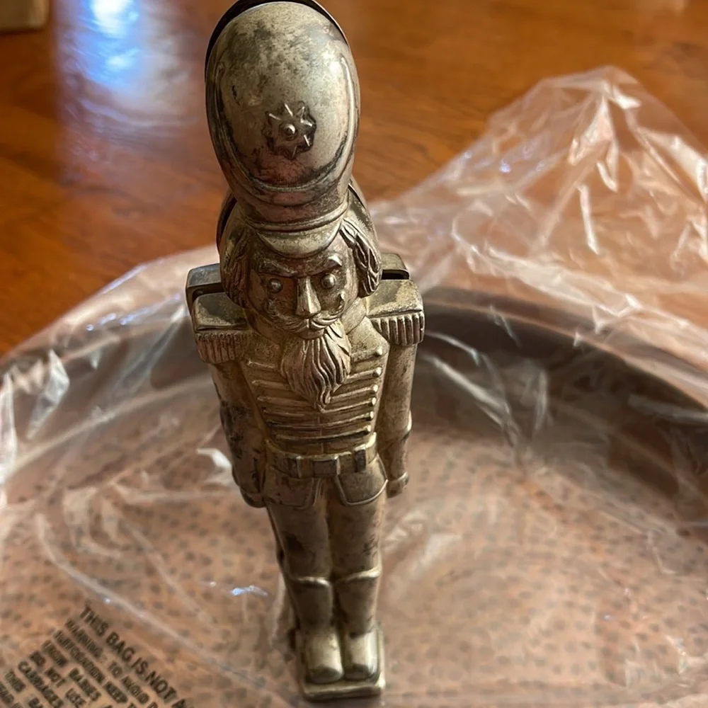 Vintage Godinger silver C 1993 nut cracker 8” tall